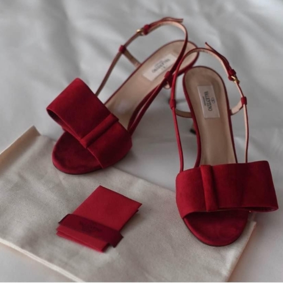 Brand new authentic Valentino red sandals - Picture 3 of 5
